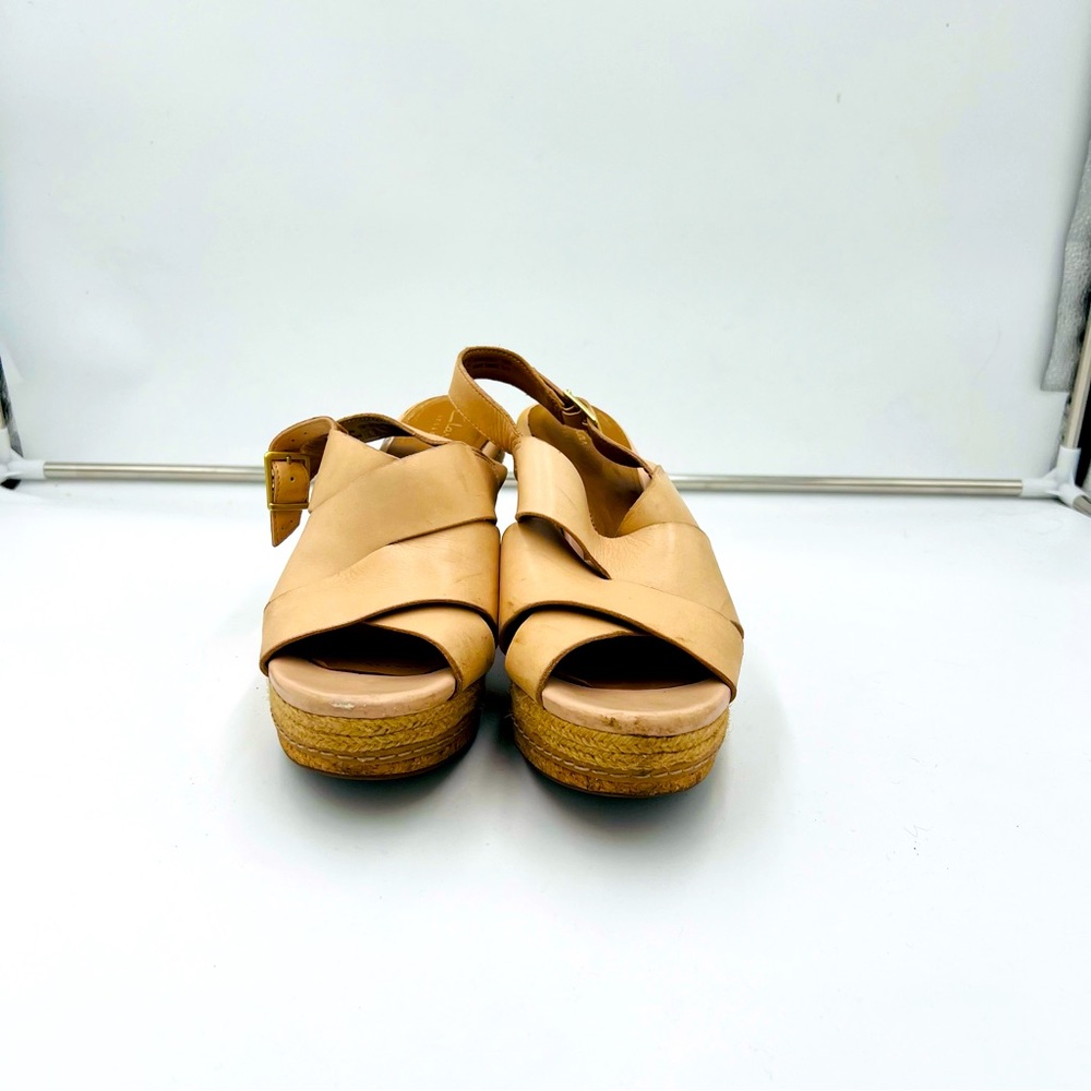 Women platform Clarks size 9